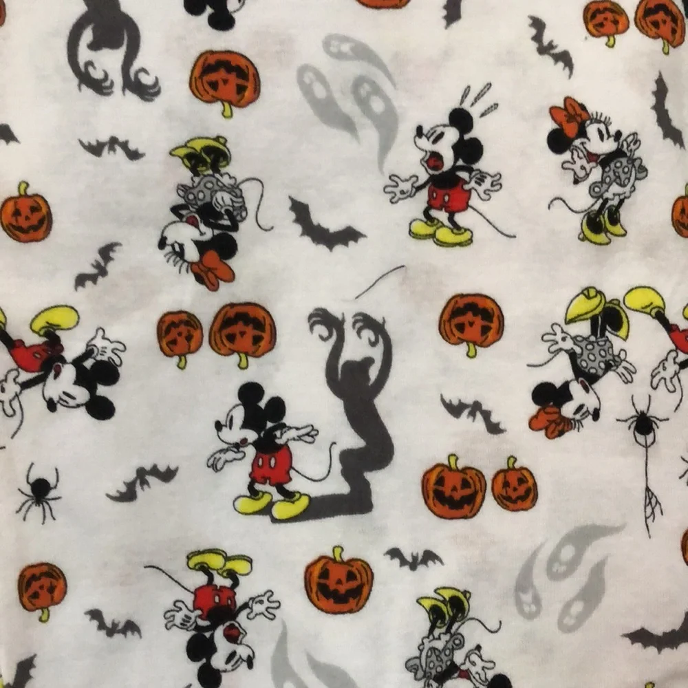 Disney Mickey Minnie Mouse Halloween 2 piece sleep PJ’s gender neutral